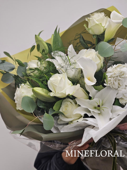Gentle Memory Bouquet