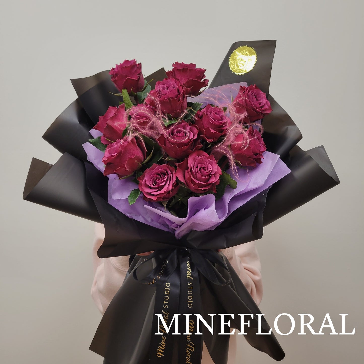 viva magenta rose 2