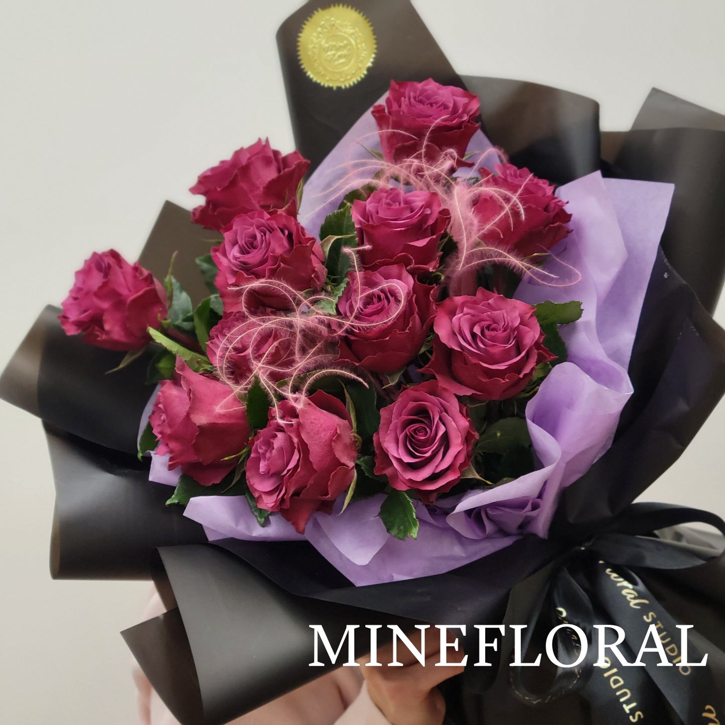 viva magenta rose 2