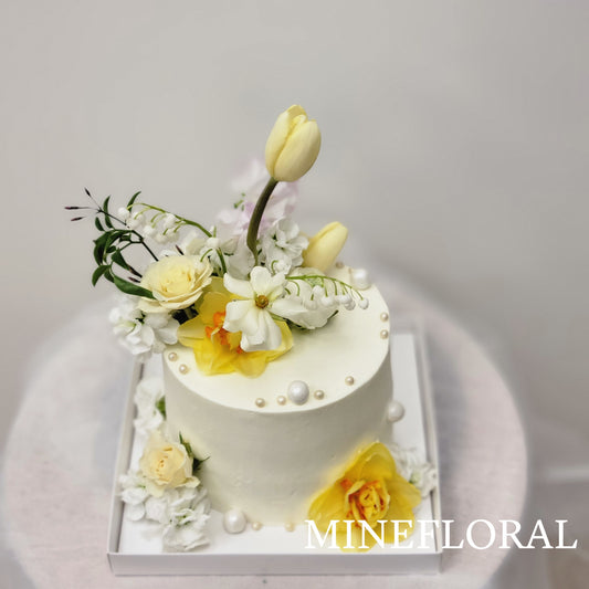 cake set - yellow daffodil (DM for details)