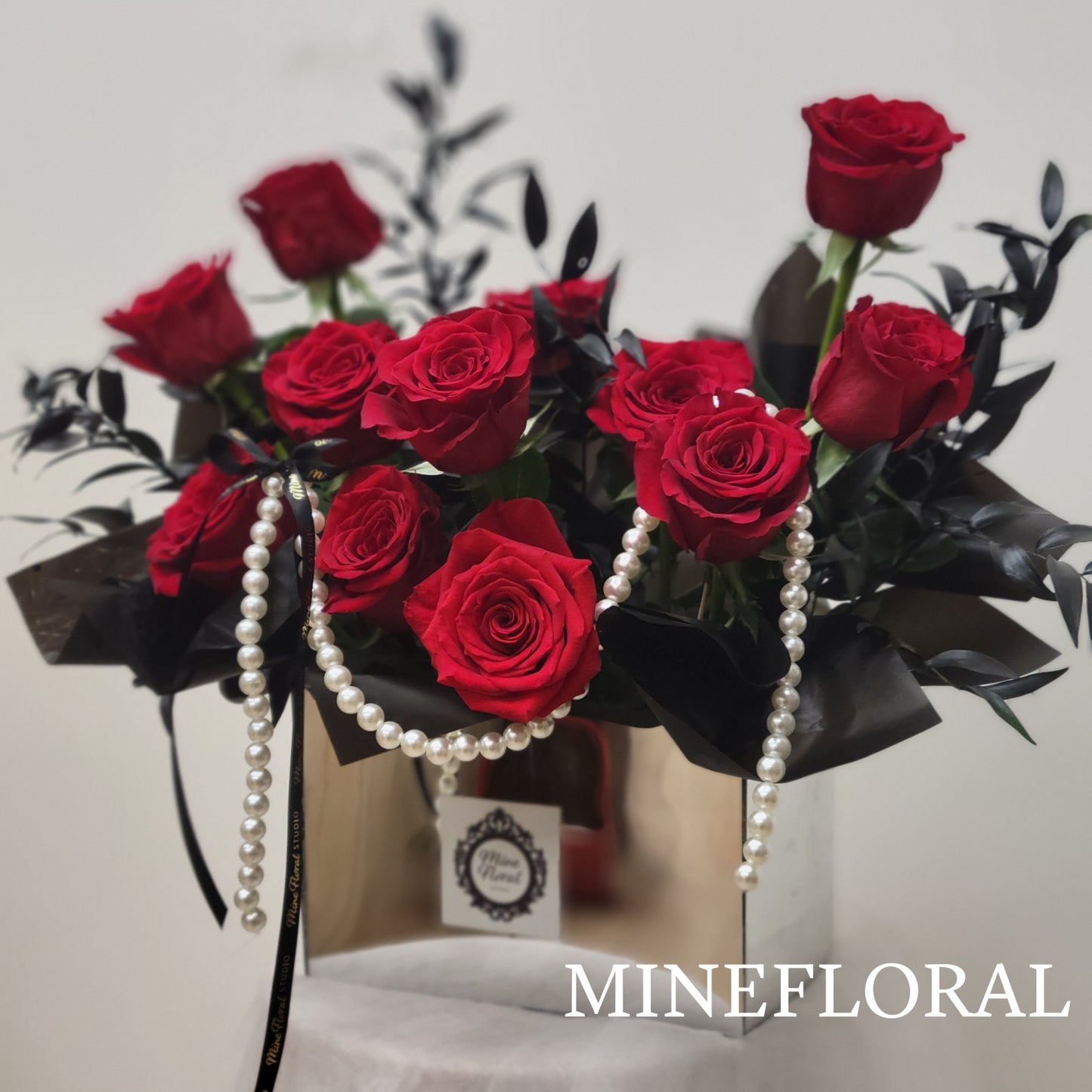 mirror box - R