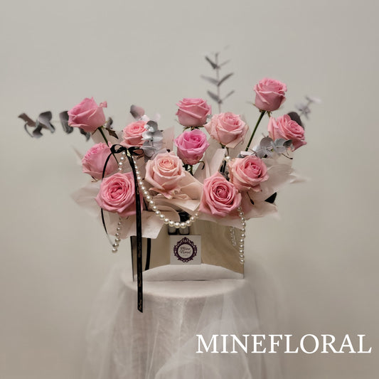 mirror box - P